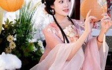 奔月殿是什么生肖？嫦娥奔月打一最佳生肖