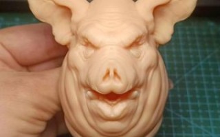 欲钱买西天取经的动物是什么生肖？欲钱买西天取经的动物