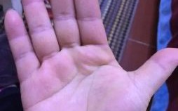 手心朝上是什么生肖？手心朝上和手心朝下