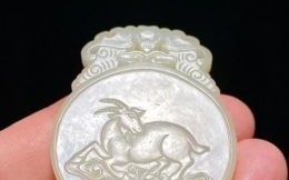 倚香偎玉是什么生肖？偎香倚玉打一数字