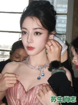 迪丽热巴生肖是什么？迪丽热巴血型